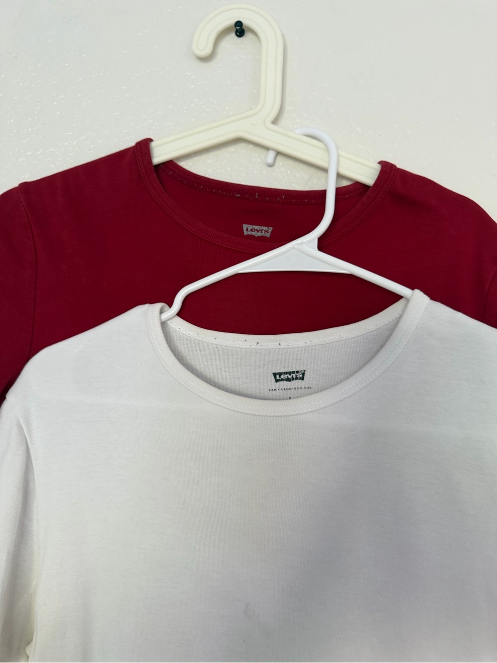 Levi's White and Deep Red Crew Neck Tee Duo